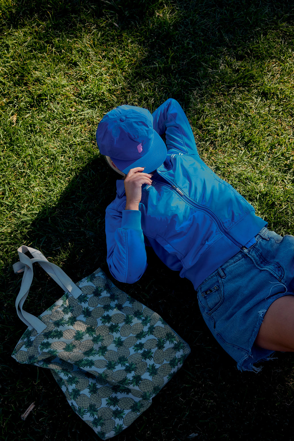 The Earlybird Blue Cap